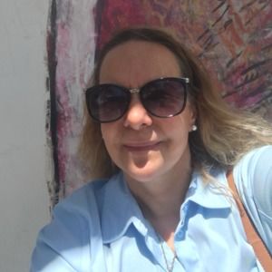 Meet your Posher, Maria tereza